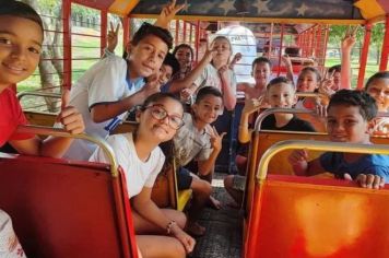 Em Encerramento a semana da criança os alunos do projeto CEICA de Ubarana realizaram visita a cidade das crianças
