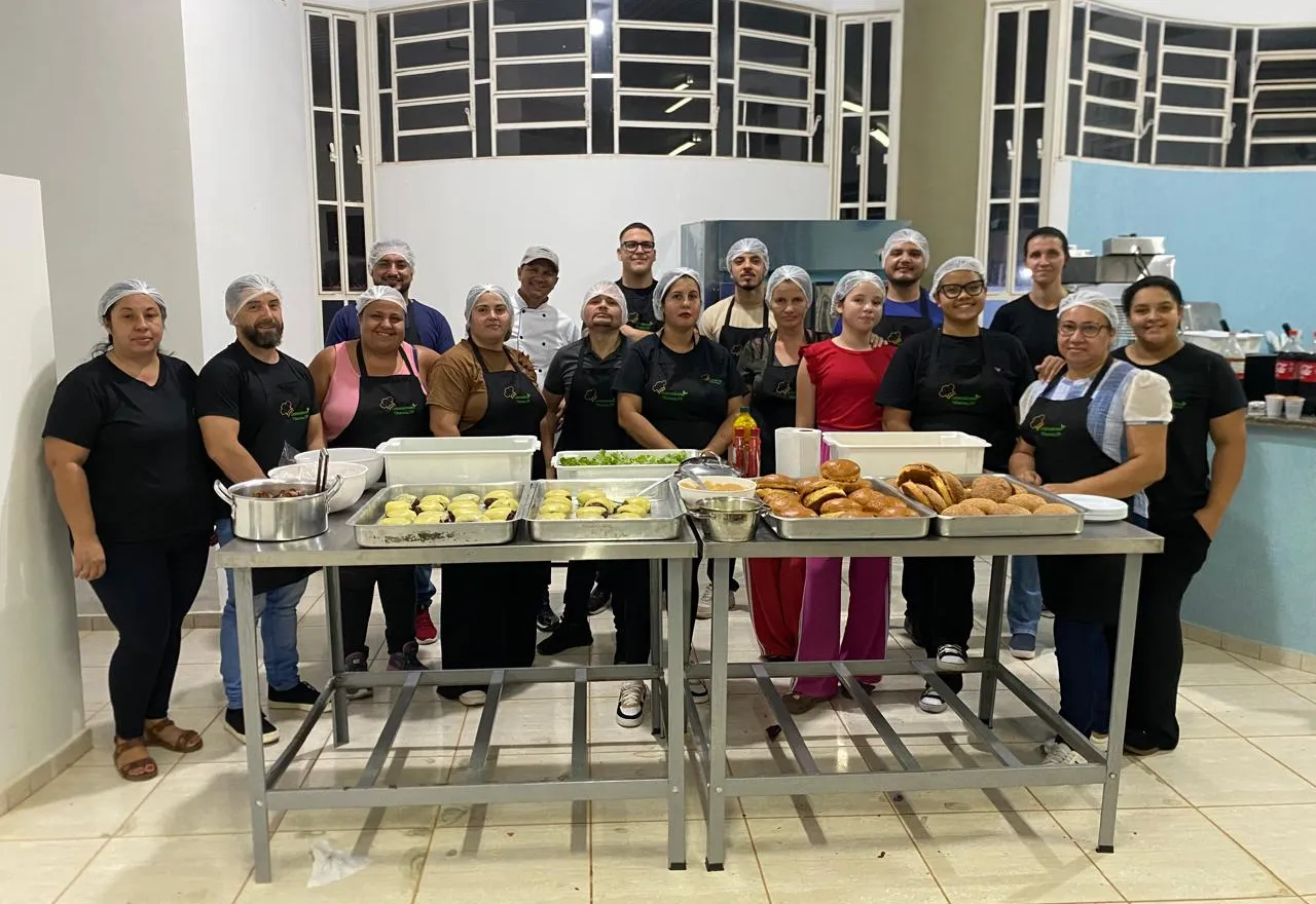 Curso de Hambúrgueres Artesanais promove capacitação e oportunidades em Ubarana.