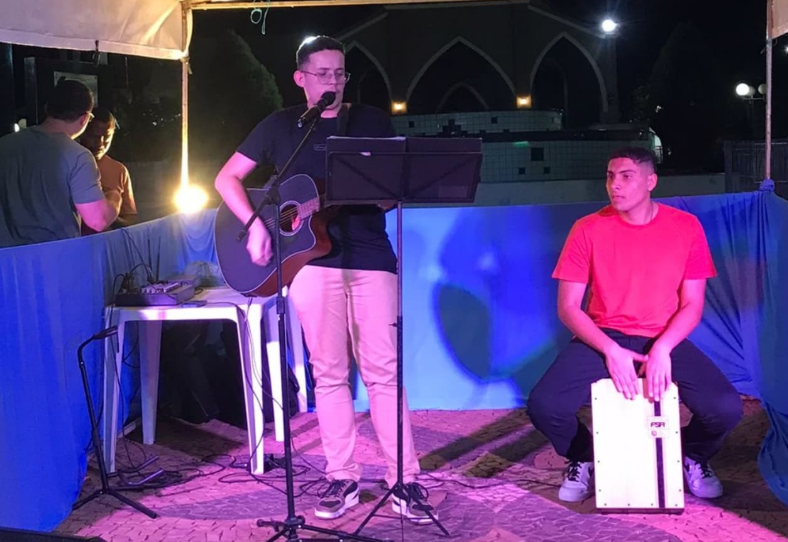 Noite de cultura e alegria na Praça da Matriz celebra a Emancipação de Ubarana.
